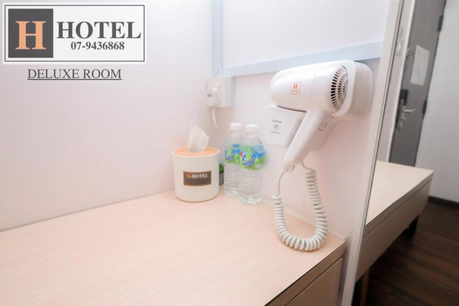 H Hotel Segamat Dış mekan fotoğraf
