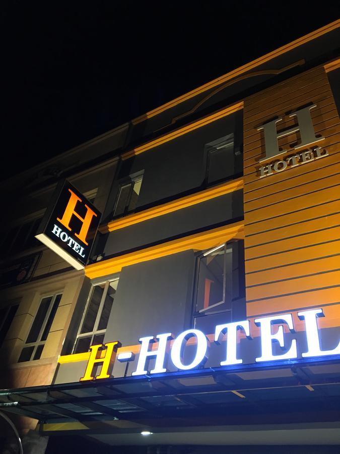 H Hotel Segamat Dış mekan fotoğraf